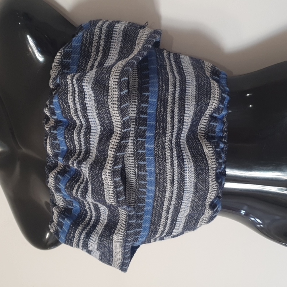 Kookai Size 34 (approx 6 8) Blue Stripe Ruffle Crop Top - Picture 2 of 6